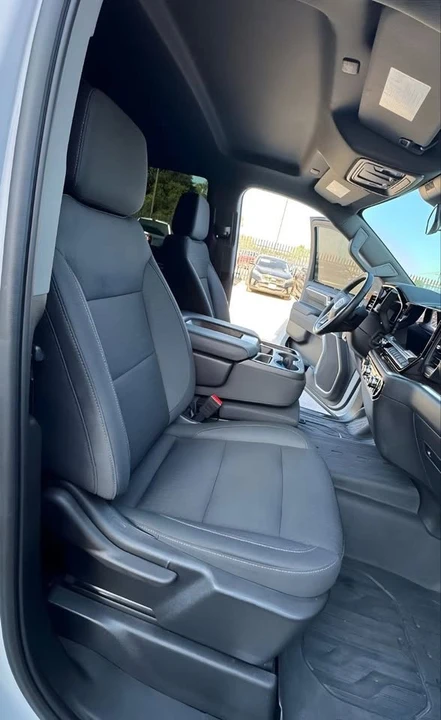 2023 GMC Sierra 5th Gen - Image 4 of 4