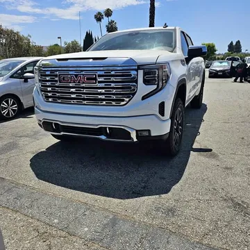 2023 GMC Sierra Elevation Pickup 4D 6 1/2 ft