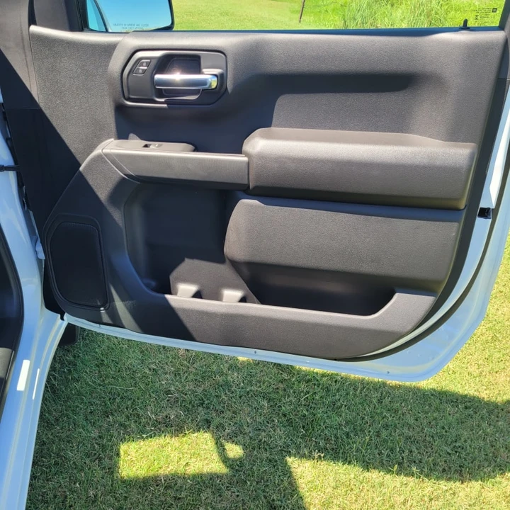 2023 GMC Sierra 5th Gen - Image 9 of 11