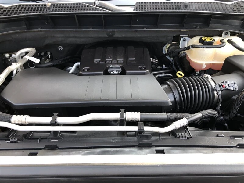 2023 GMC Sierra 5th Gen - Image 5 of 20