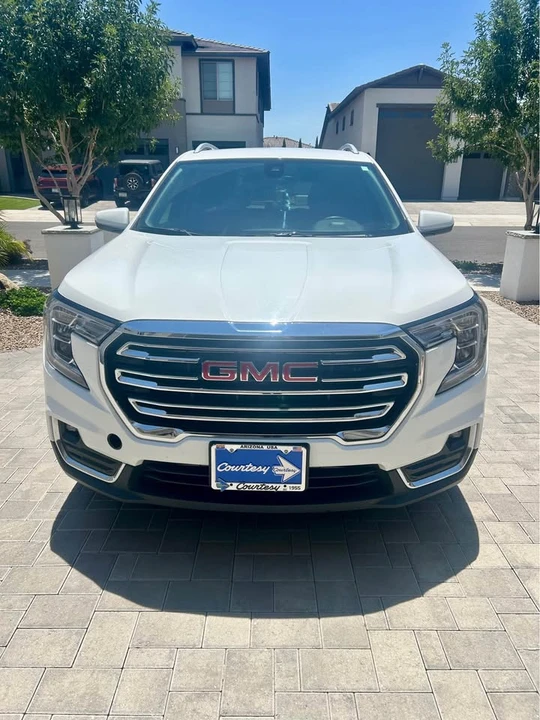 2023 GMC Terrain - Image 3 of 9