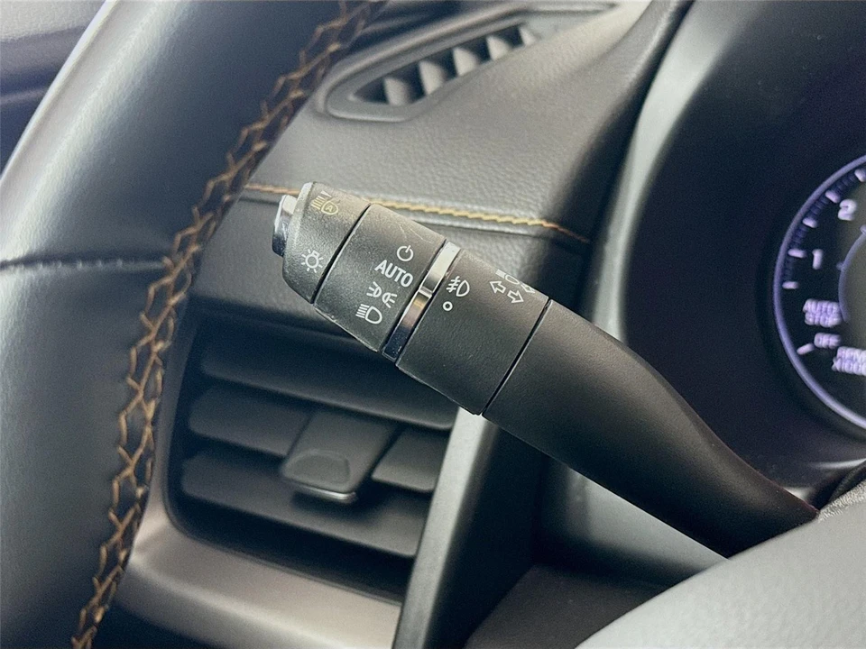 2023 GMC Terrain - Image 4 of 15