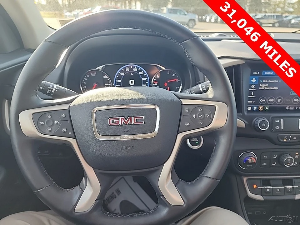 2023 GMC Terrain - Image 10 of 12