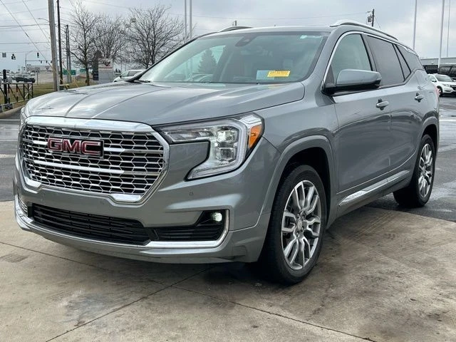 2023 GMC Terrain - Image 3 of 12