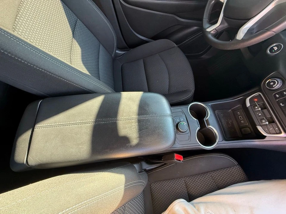 2023 GMC Terrain - Image 21 of 21