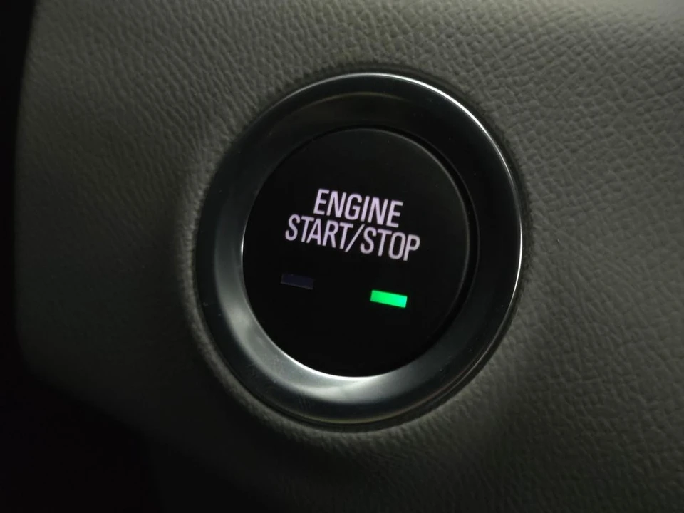 2023 GMC Terrain - Image 7 of 12