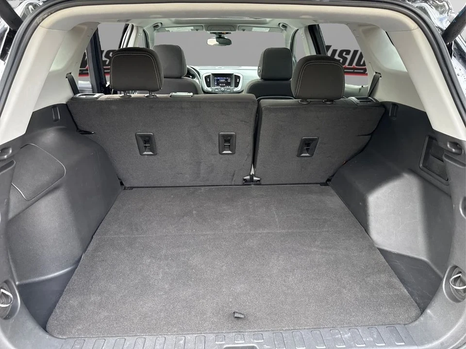 2023 GMC Terrain - Image 11 of 12