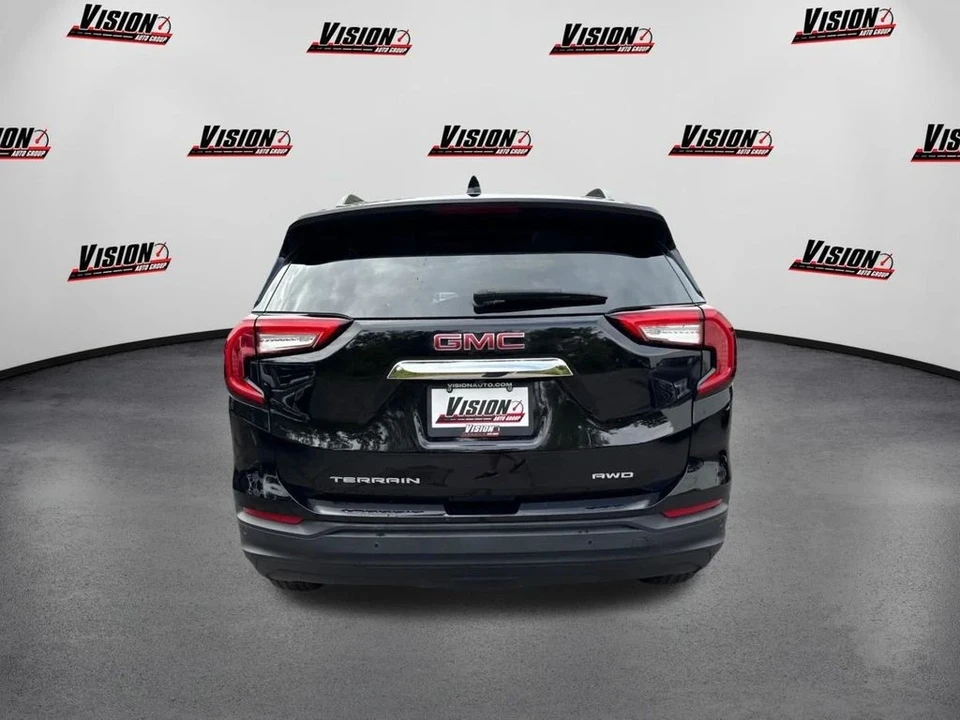 2023 GMC Terrain - Image 6 of 12