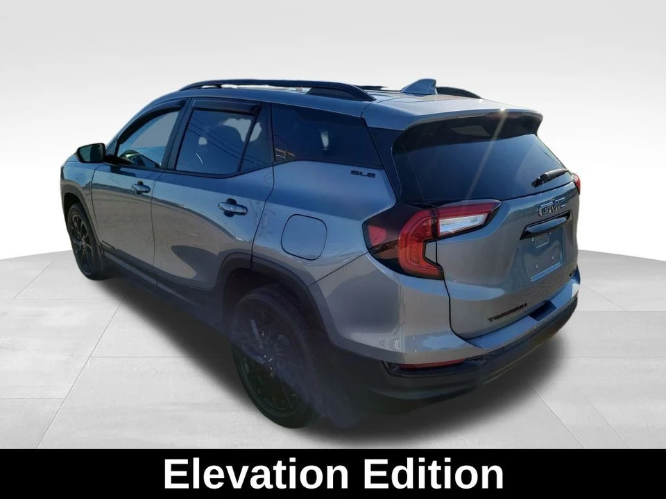 2023 GMC Terrain - Image 5 of 12