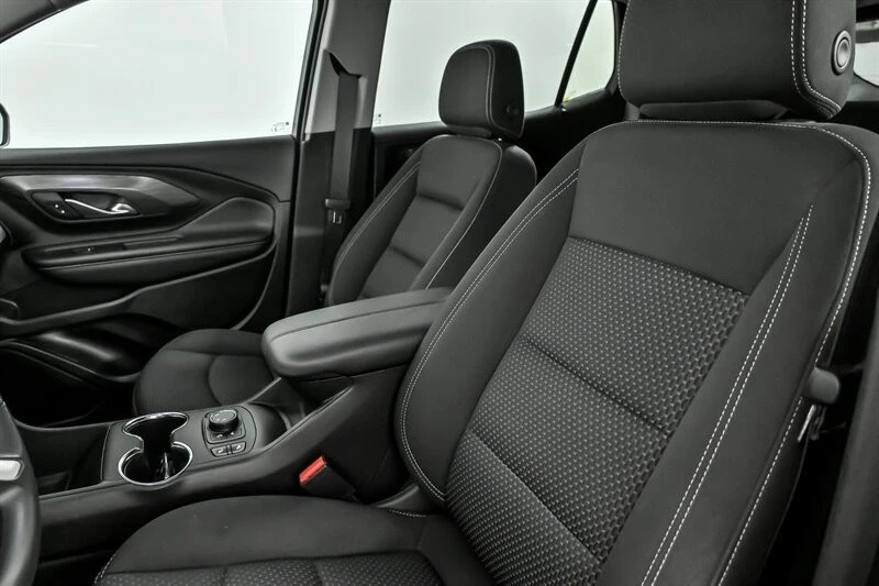 2023 GMC Terrain - Image 20 of 21