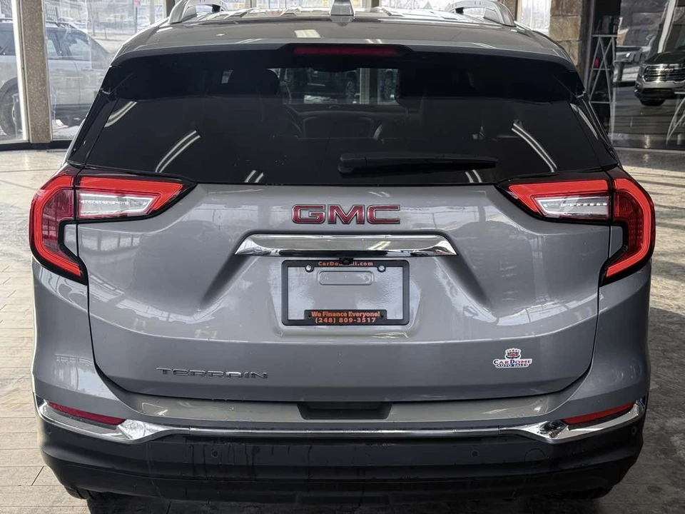 2023 GMC Terrain - Image 12 of 12