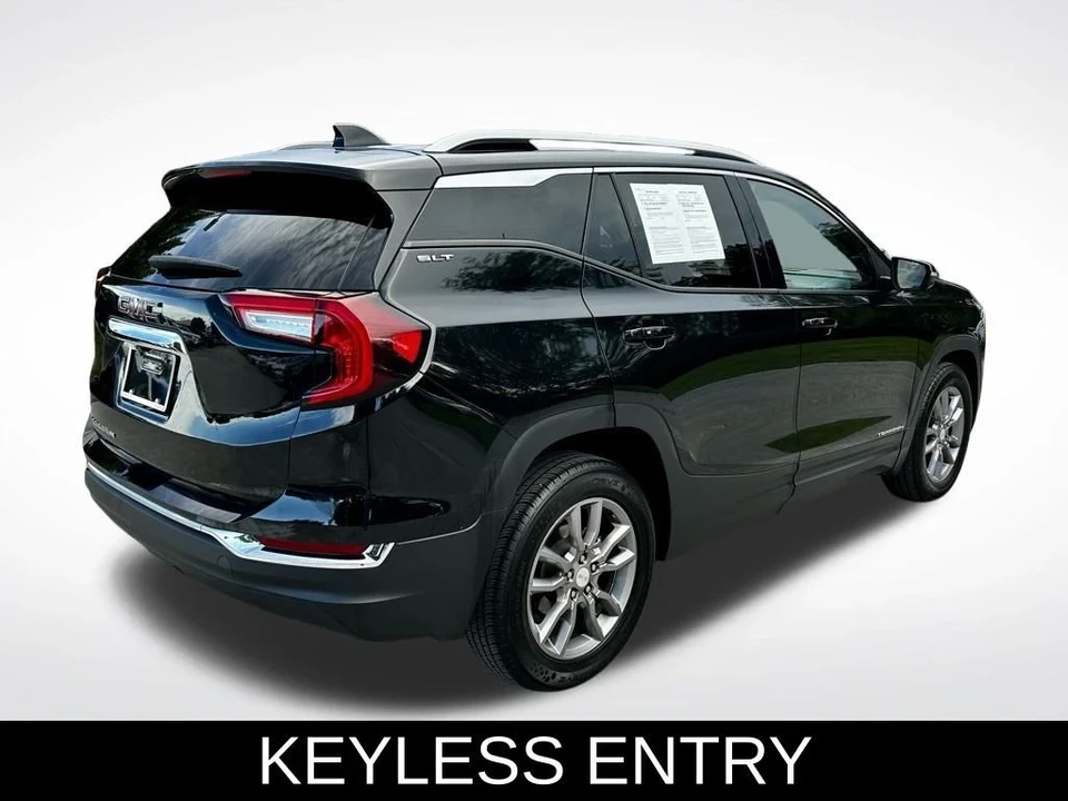 2023 GMC Terrain - Image 6 of 12
