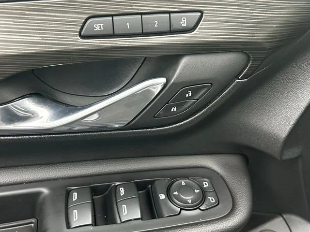 2023 GMC Terrain - Image 9 of 12