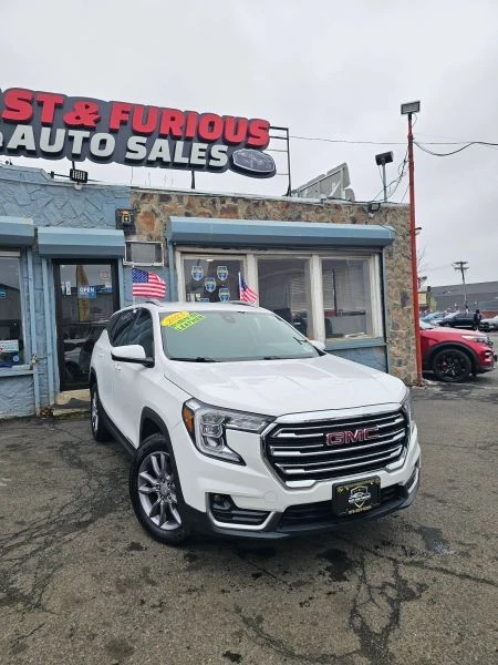 2023 GMC Terrain - Image 3 of 12