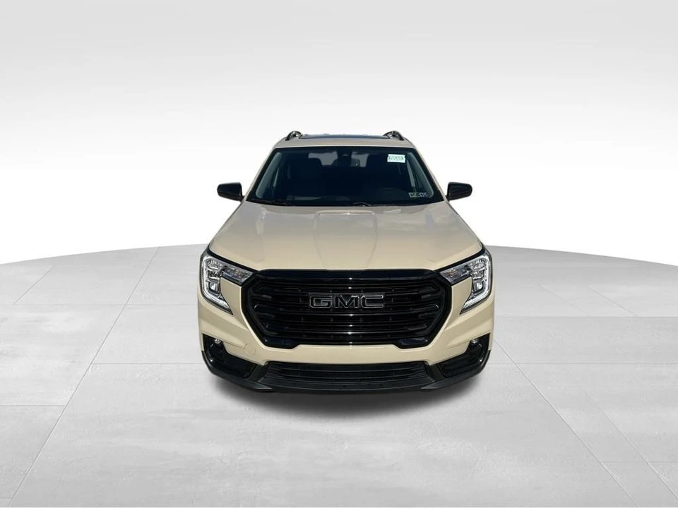 2023 GMC Terrain - Image 7 of 12