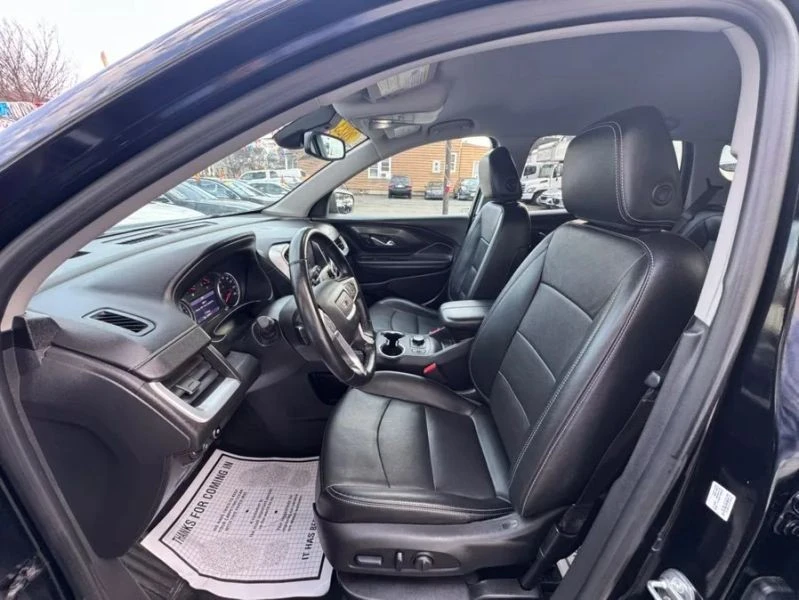 2023 GMC Terrain - Image 9 of 12