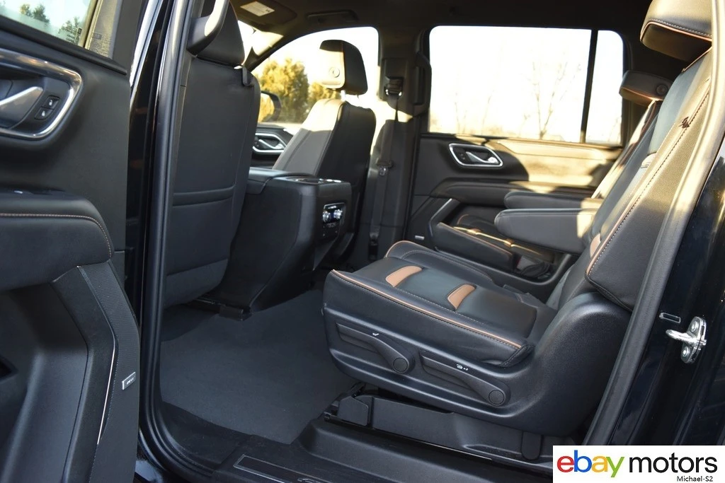 2023 GMC Yukon 5th Gen - Image 13 of 21