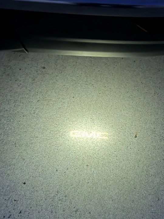 2023 GMC Yukon 5th Gen - Image 10 of 21