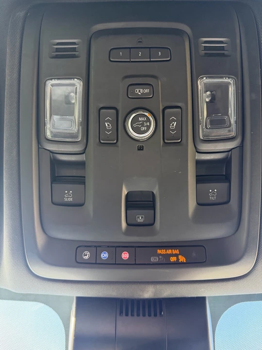2023 GMC Yukon 5th Gen - Image 21 of 21