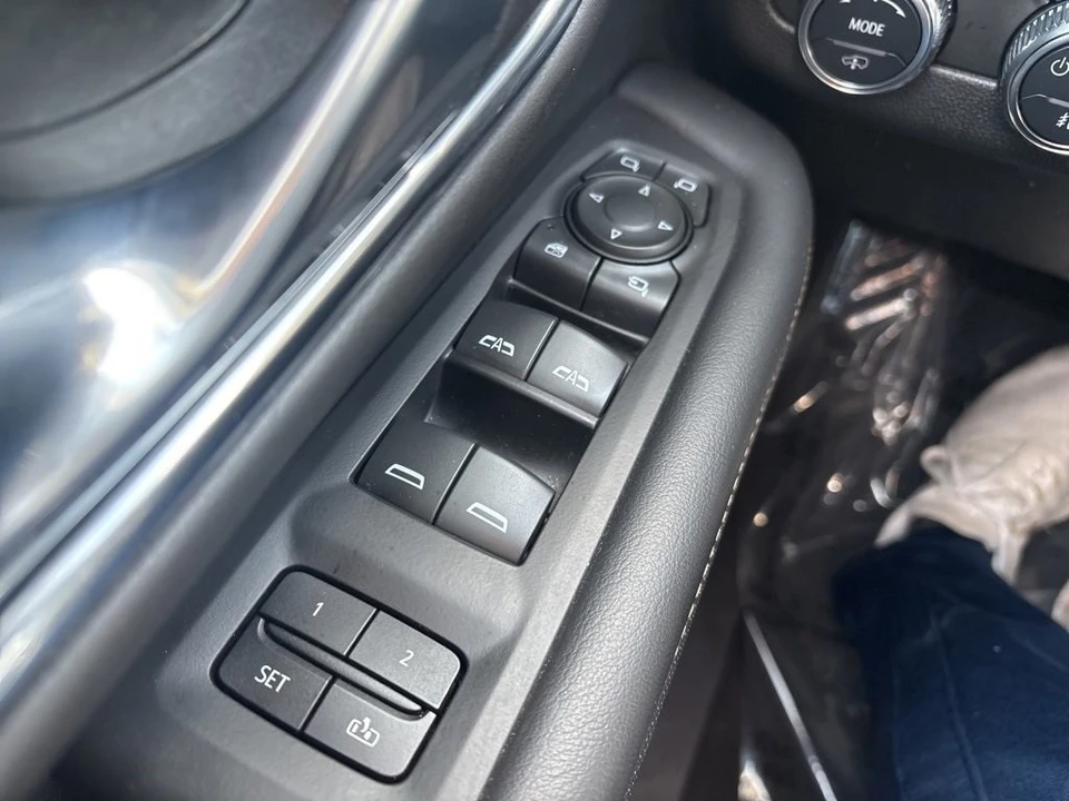 2023 GMC Yukon 5th Gen - Image 12 of 12