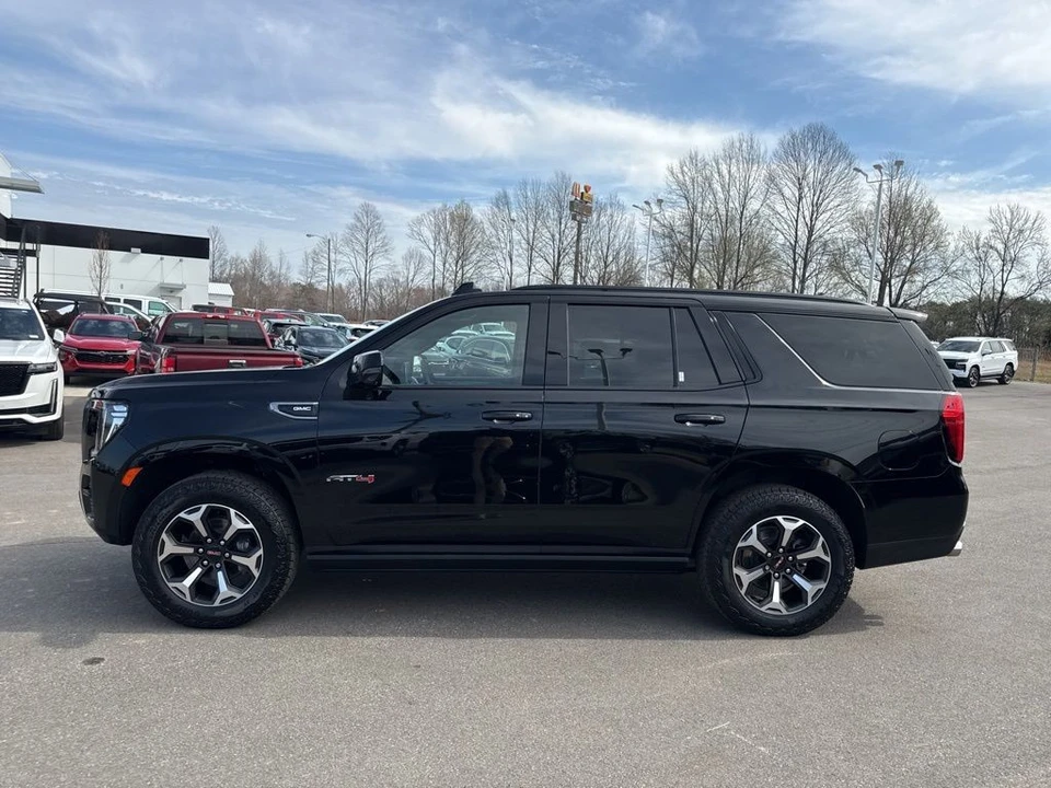 2023 GMC Yukon 5th Gen - Image 2 of 21