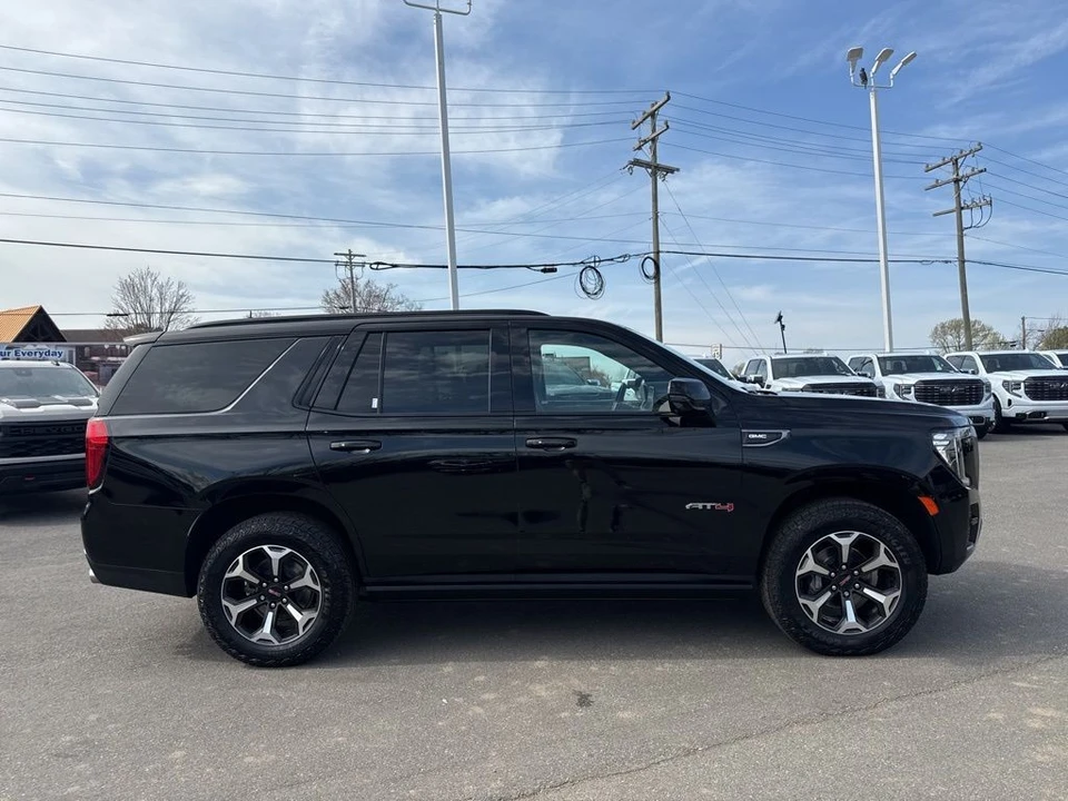 2023 GMC Yukon 5th Gen - Image 6 of 21