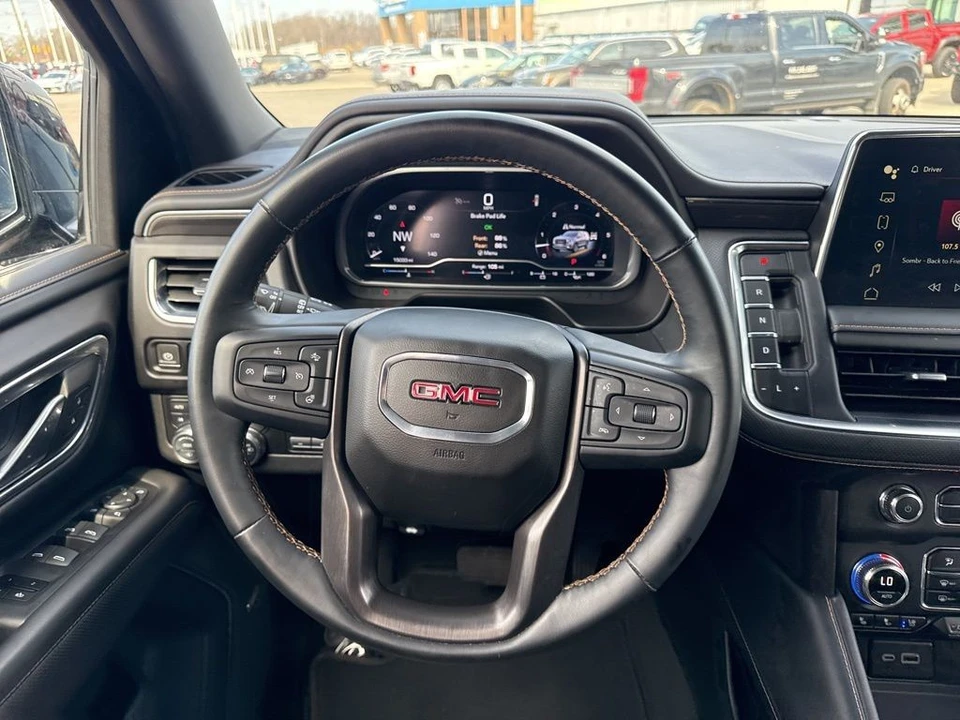 2023 GMC Yukon 5th Gen - Image 18 of 21