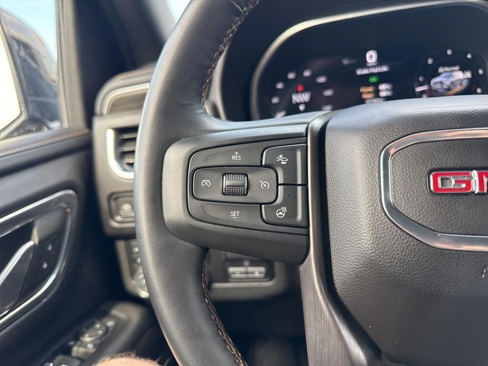 2023 GMC Yukon 5th Gen - Image 19 of 21