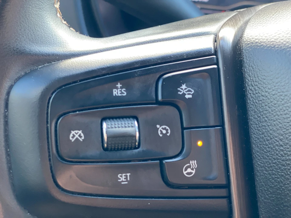 2023 GMC Yukon 5th Gen - Image 11 of 19