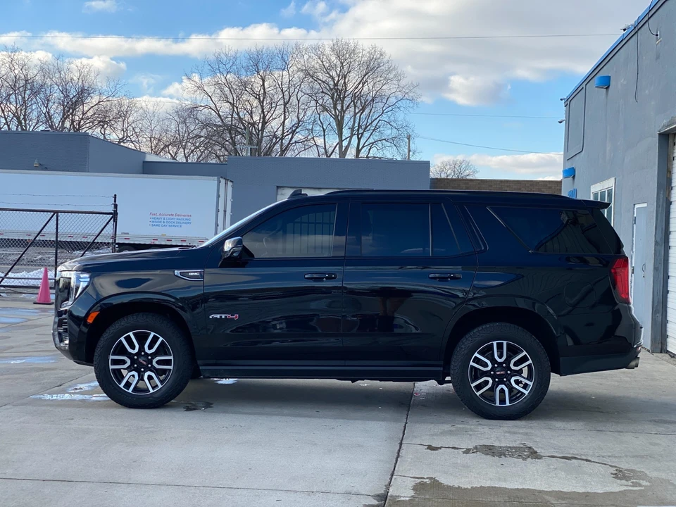 2023 GMC Yukon 5th Gen - Image 4 of 19