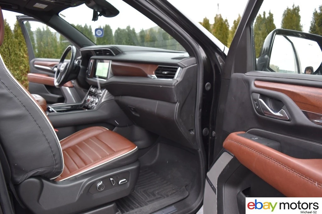 2023 GMC Yukon 5th Gen - Image 18 of 21
