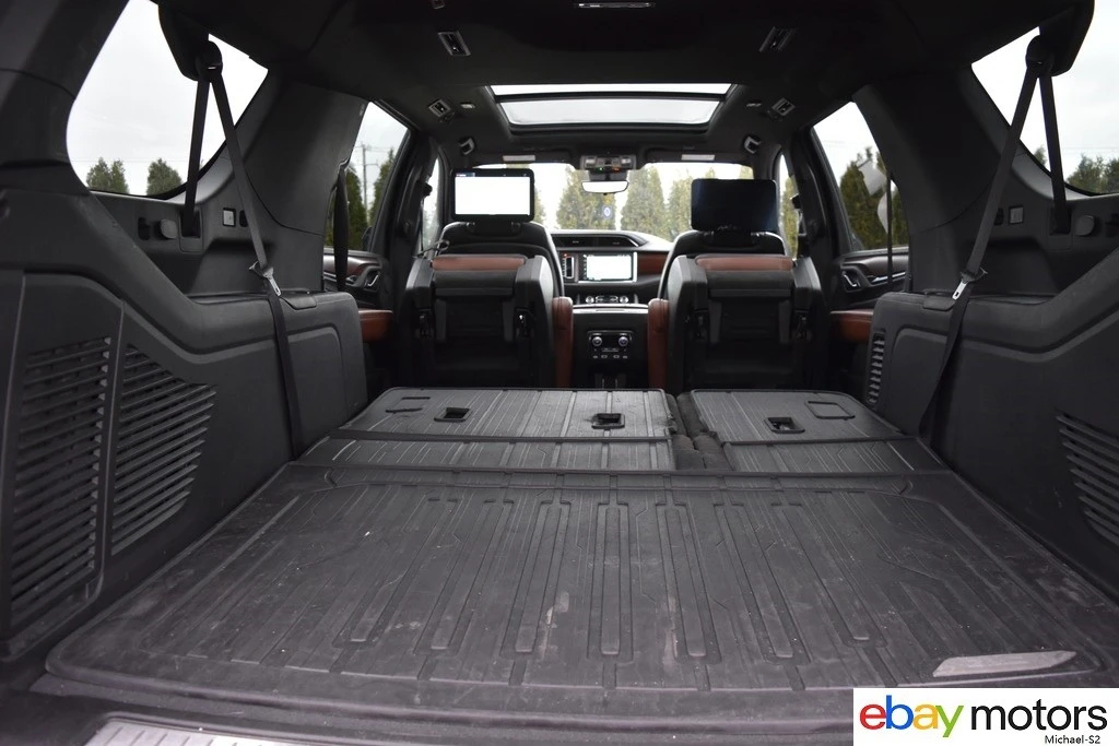 2023 GMC Yukon 5th Gen - Image 16 of 21