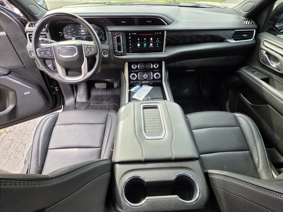 2023 GMC Yukon 5th Gen - Image 21 of 21