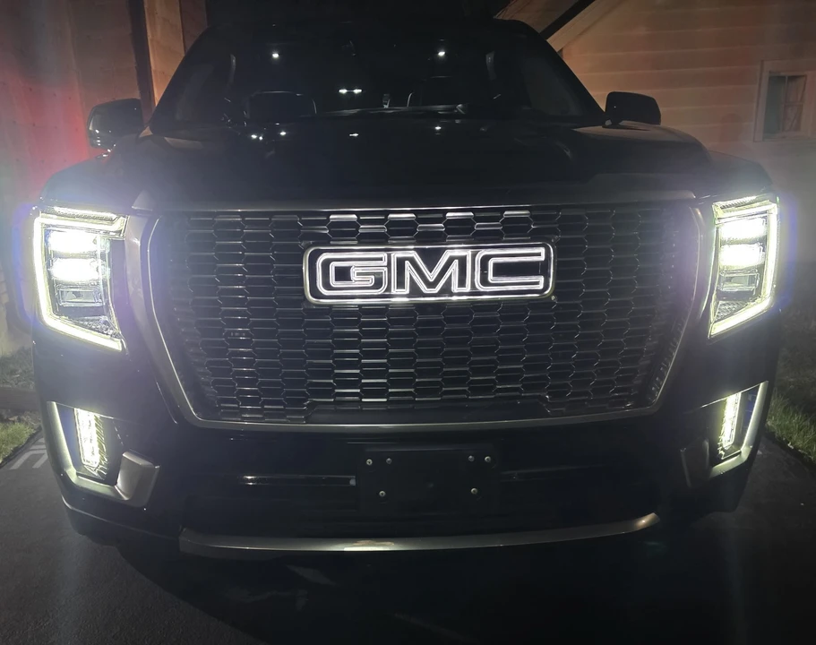 2023 GMC Yukon 5th Gen - Image 6 of 21