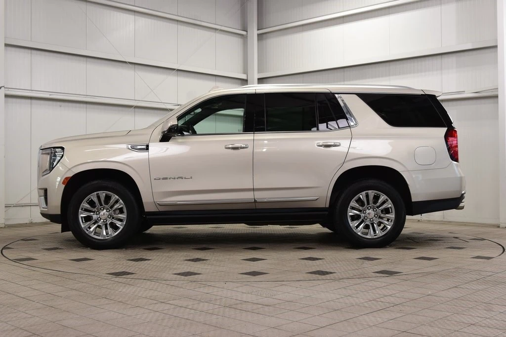 2023 GMC Yukon 5th Gen - Image 4 of 12