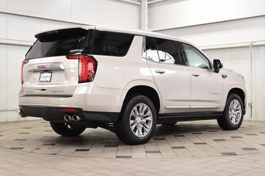 2023 GMC Yukon 5th Gen - Image 7 of 12