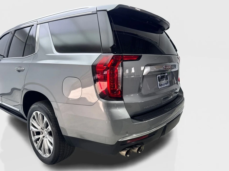 2023 GMC Yukon 5th Gen - Image 19 of 21