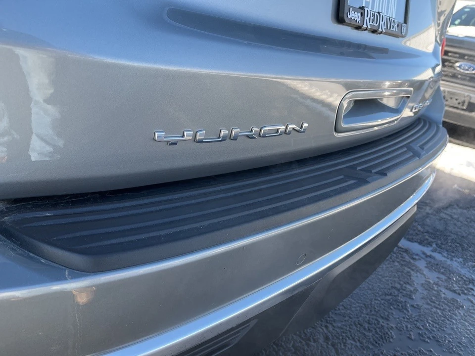 2023 GMC Yukon 5th Gen - Image 11 of 12