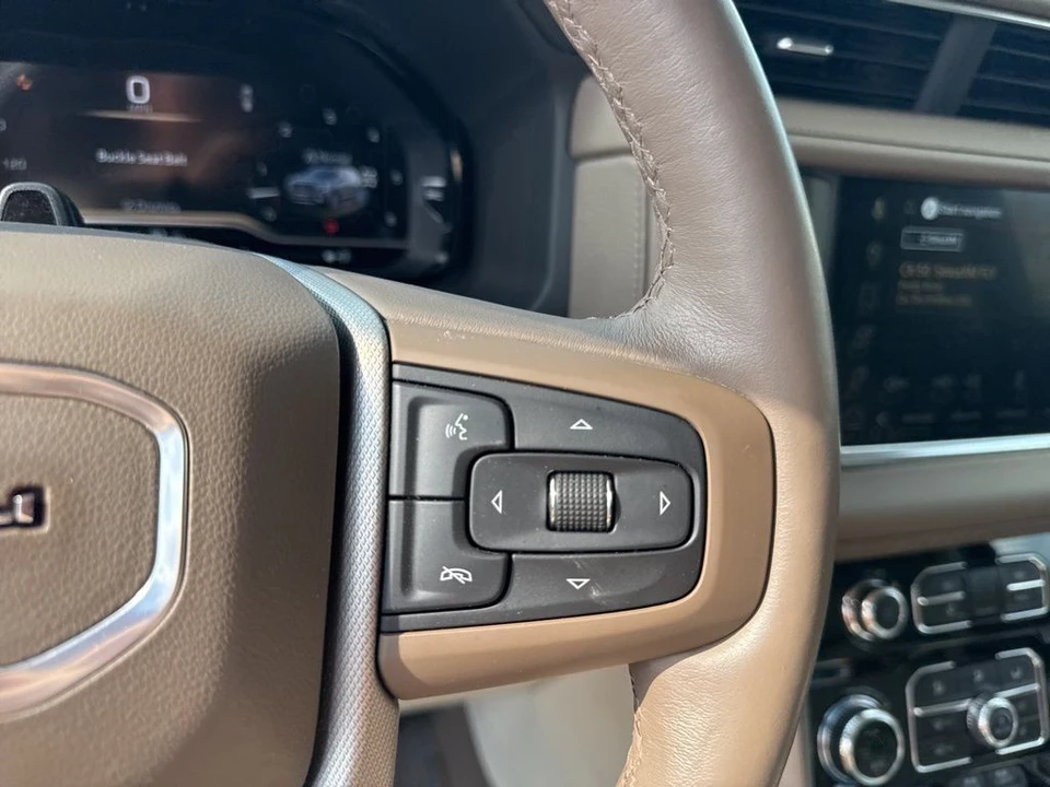 2023 GMC Yukon 5th Gen - Image 19 of 21