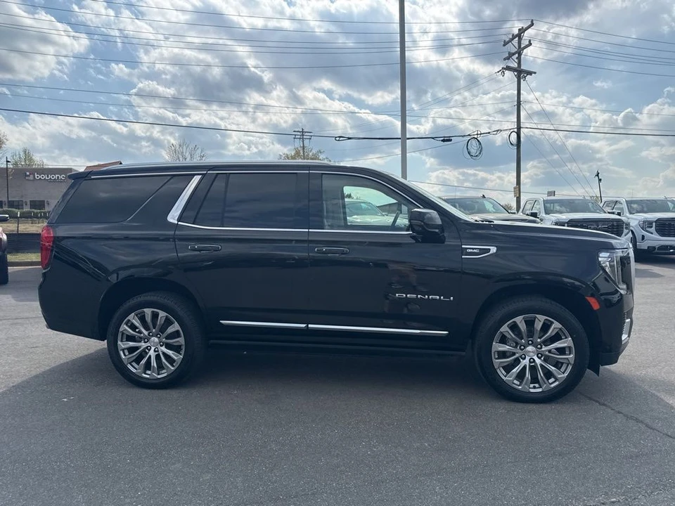 2023 GMC Yukon 5th Gen - Image 6 of 21