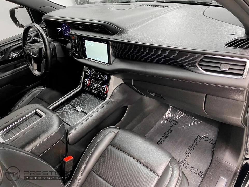 2023 GMC Yukon 5th Gen - Image 15 of 21