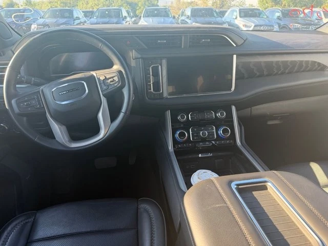 2023 GMC Yukon 5th Gen - Image 9 of 16