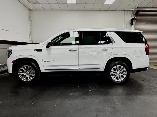 2023 GMC Yukon 5th Gen - Image 9 of 21