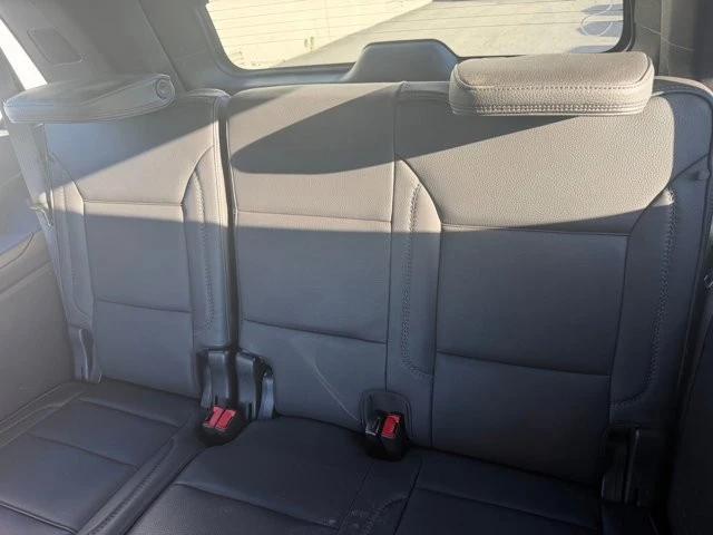 2023 GMC Yukon 5th Gen - Image 8 of 16