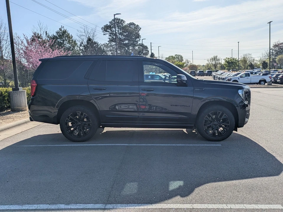 2023 GMC Yukon 5th Gen - Image 3 of 21