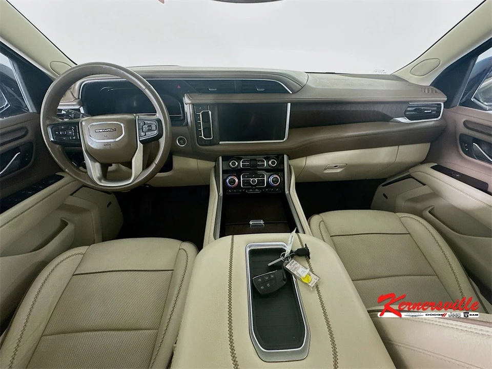 2023 GMC Yukon 5th Gen - Image 10 of 12