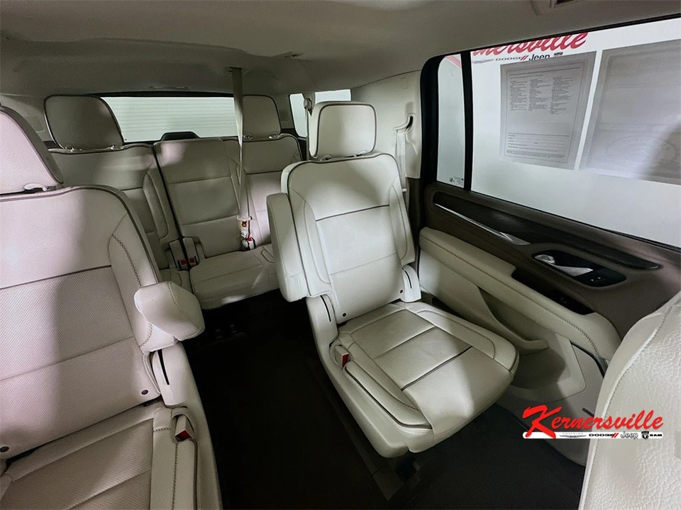 2023 GMC Yukon 5th Gen - Image 14 of 21
