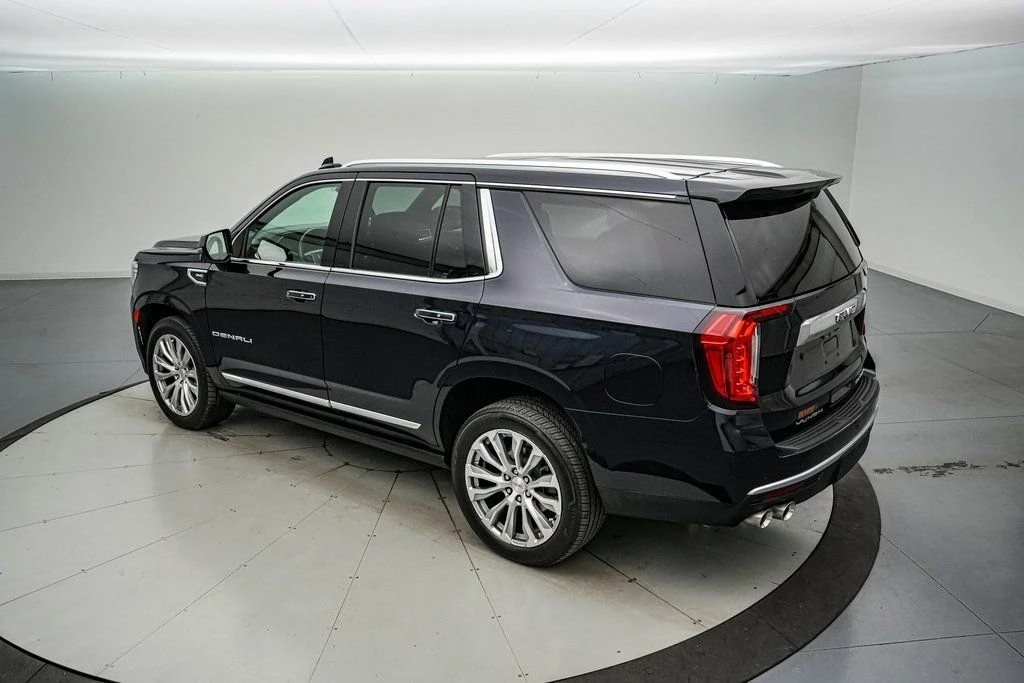 2023 GMC Yukon 5th Gen - Image 7 of 21