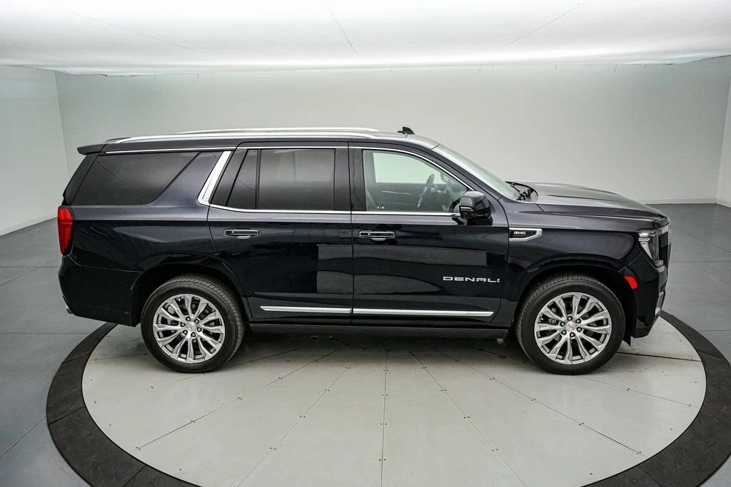 2023 GMC Yukon 5th Gen - Image 4 of 21