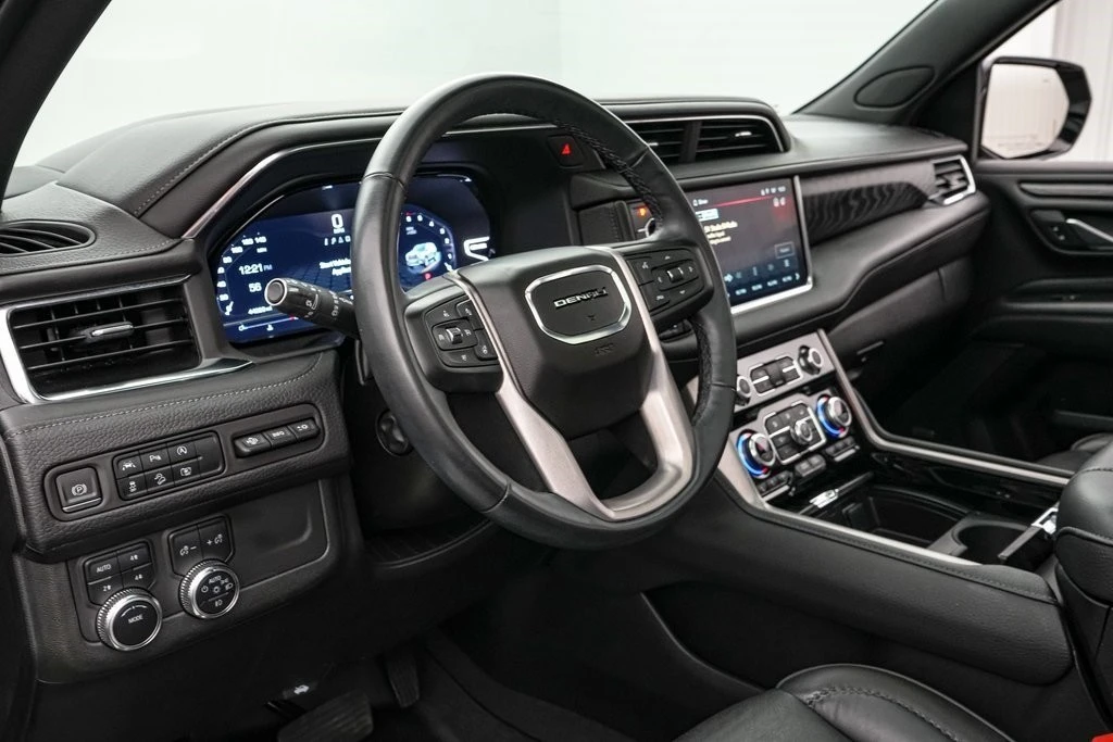2023 GMC Yukon 5th Gen - Image 14 of 21